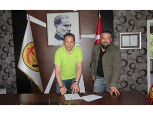 Eskişehirspor Fuat Çapa İle Yola Devam Dedi