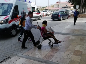 Adıyaman’da İki Otomobil Çarpıştı: 4 Yaralı