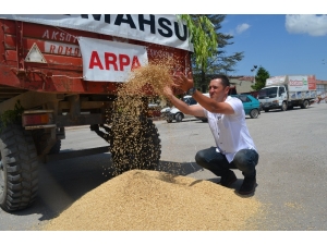 İlk Mahsul Beyaz Altın Mahallesi’nden