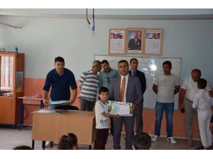 Güroymak’ta Karne Dağıtım Töreni