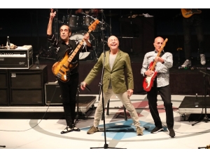 Mezuniyet Coşkusu Mfö Konseriyle Sona Erdi