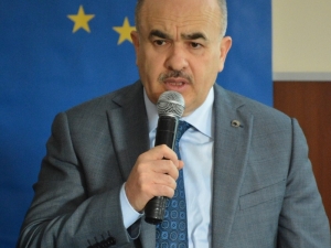 Vali Dağlı, “3 Yıldır Bağımlılıkla Mücadele Ediyoruz”