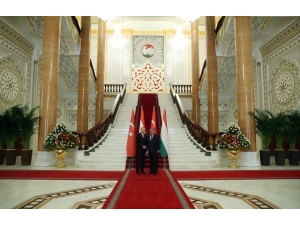 Cumhurbaşkanı Erdoğan, Tacikistan Cumhurbaşkanı Rahman İle Bir Araya Geldi