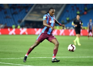 Göztepe Rodallega Yarışına Girdi