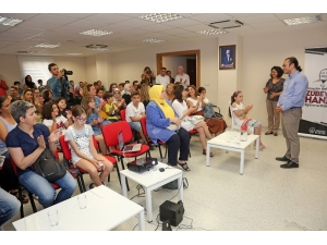 Küçük Tasarımcılar Sertifikalarını Aldı