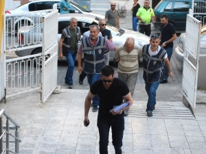 Katilleri Yakalamak İçin 50’den Fazla Güvenlik Kamerası Tek Tek İncelendi