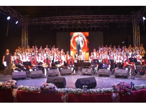 Aliağa’da Unutulmaz Karadeniz Gecesi