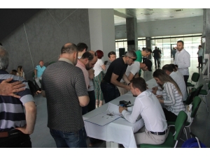 Bursaspor’da Olağanüstü Genel Kurul Ertelendi