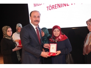 Kıbrıs Gazilerine Madalyaları Tevcih Edildi