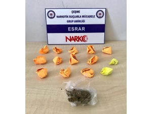 Polis Durumlarından Şüphelenerek Durdurdu, Araçtan Esrar Çıktı