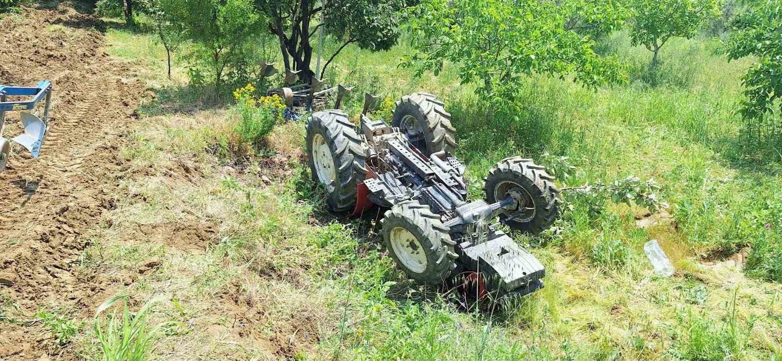 gordes-te-traktor-kazasi-1-agir-yarali