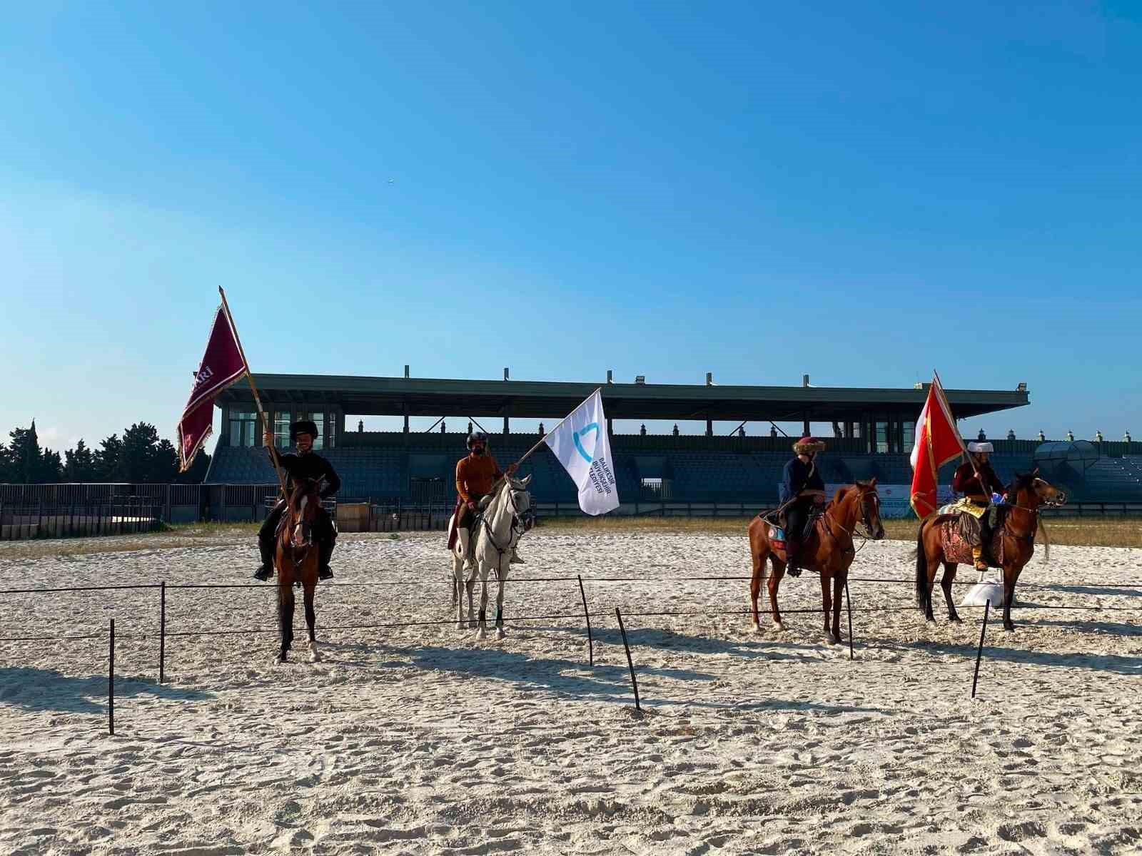 atli-okculuk-turkiye-sampiyonasi-yari-finali-nde-balikesir-ruzgari-esti