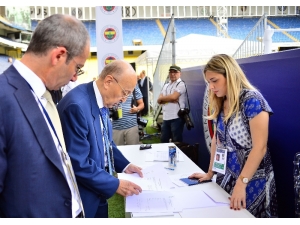 Fenerbahçe’de Tüzük Tadil Genel Kurulu İptal Oldu