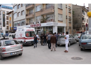 112 Ekipleri Tosya Sokaklarında Yaralı Aradı