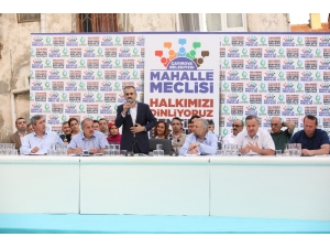 Belediye Başkanı, Mahalle Sakinlerinin Taleplerini Tek Tek Dinledi