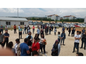 Uşak’ta 21 Bin 126 Aday Yks’de Ter Döktü