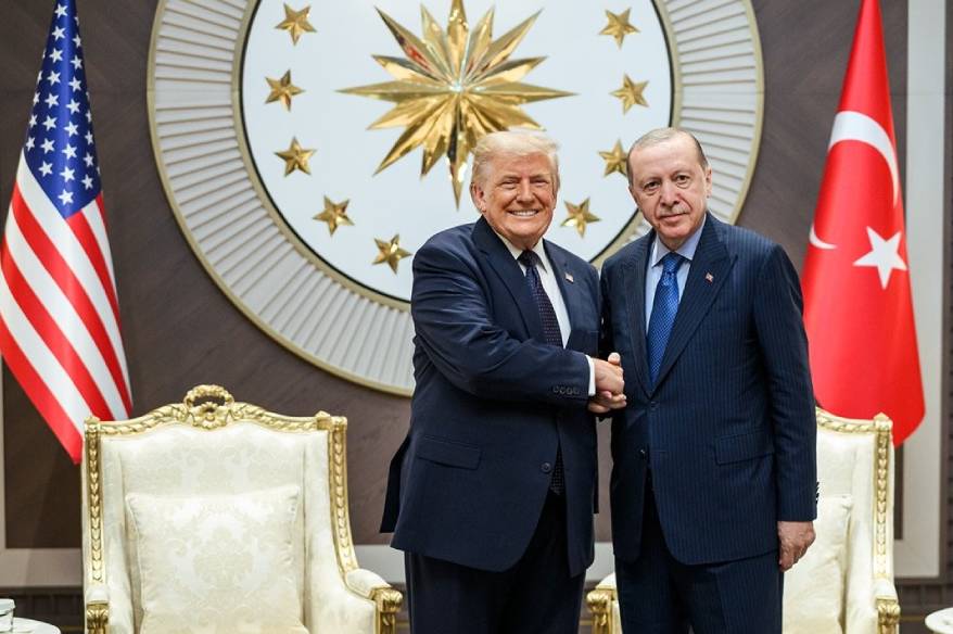 beyaz-saray-trump-ile-cumhurbaskani-erdogan-in-fotografini-paylasti