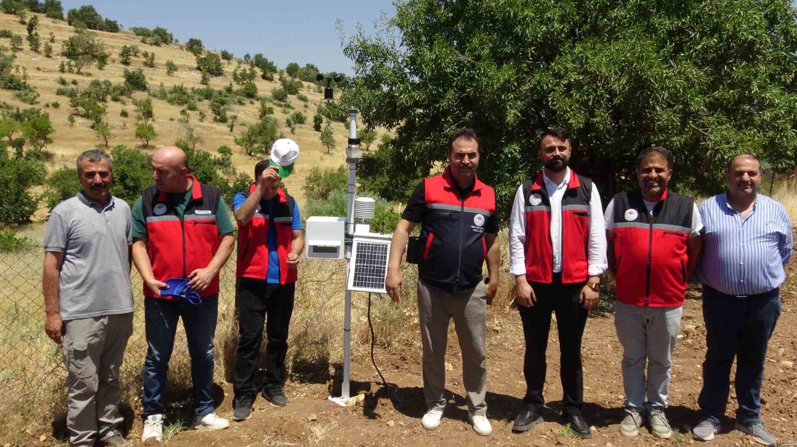 batman-da-bag-ve-antep-fistigi-bahcelerine-tahmin-ve-erken-uyari-sistemi-kuruldu