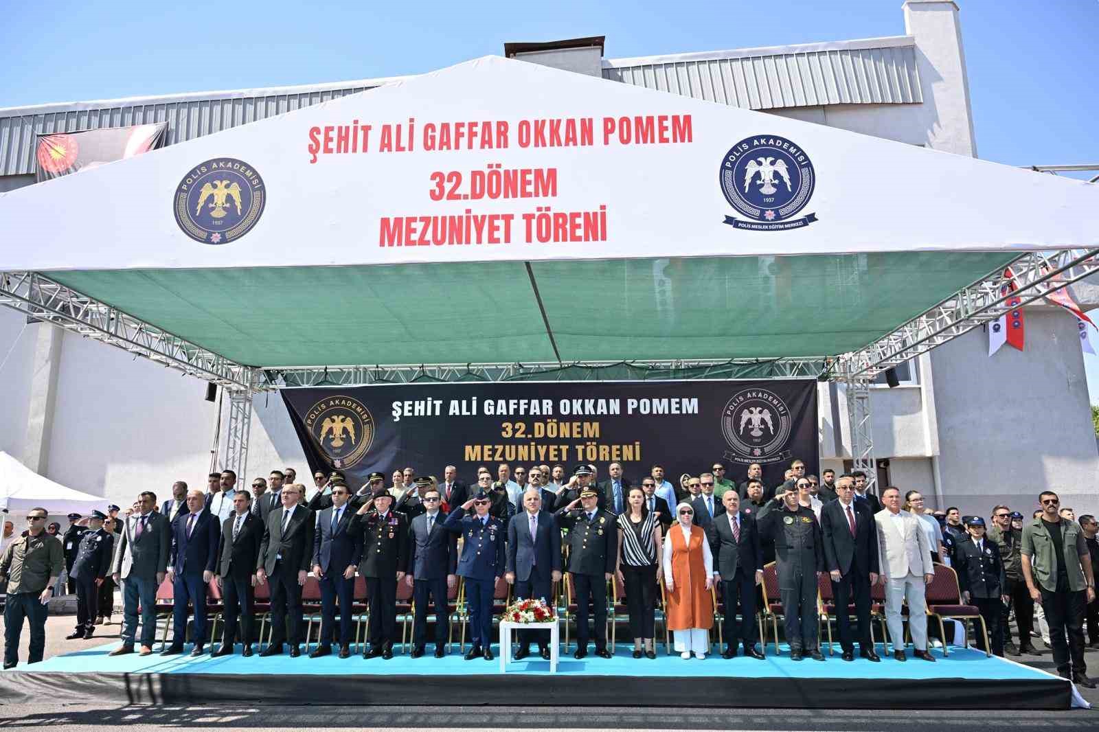 sehit-ali-gaffar-okkan-pomem-de-32-donem-mezuniyet-toreni-duzenlendi