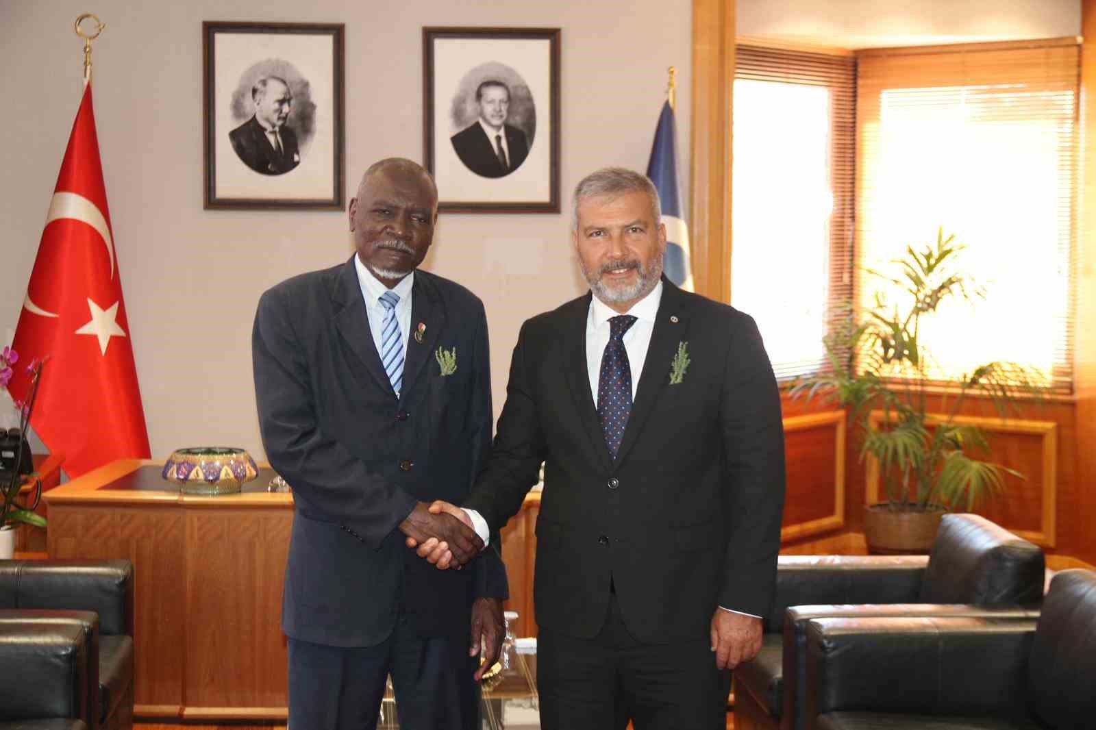 sudan-in-acikogretim-sistemi-anadolu-universitesi-ile-buyuyecek