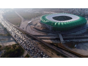 Bursaspor Karanlığa Gömüldü