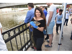 Vatandaşlar Balık Tutmanın Keyfini Yaşadı