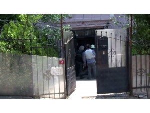 Başakşehir’de Dehşet: Karısını Öldürdükten Sonra İntihar Girişiminde Bulundu