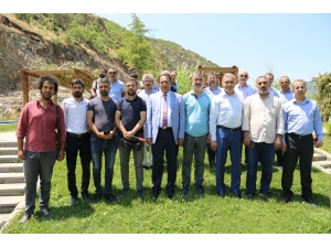 Rektör Çapak;" 18 Bölüme Öğrenci Alımı Onaylandı"