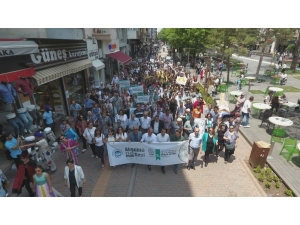 Ahşap Festivaline Coşkulu Açılış