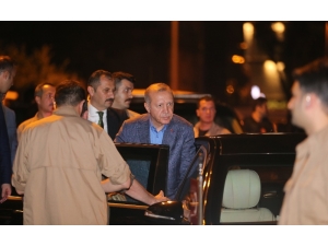 Cumhurbaşkanı Erdoğan Ak Parti İl Başkanlığı’ndan Ayrıldı