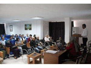 Çilek Yetiştiriciliği Eğitimi Verildi