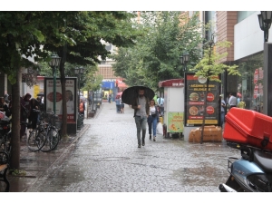 Eskişehir’de Yağışlar Dinmiyor