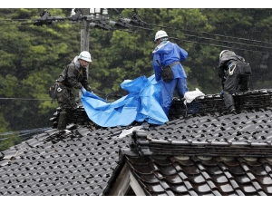 Japonya’daki Depremde 26 Kişi Yaralandı