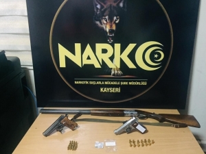 Uyuşturucu Satıcılarına 157 Polis İle Şafak Baskını