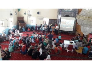 Hakkari’deki Camiler Çocuk Sesleriyle Şenlendi