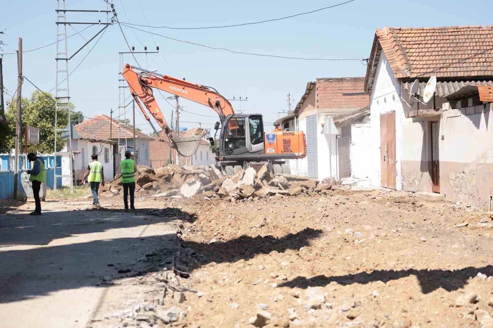 hacialiobasi-nda-yol-calismalari-basladi