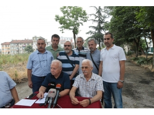 Depreme Dayanıksız Diye Yıkılan 13 Okulun Bir An Önce Yapılması İsteniyor