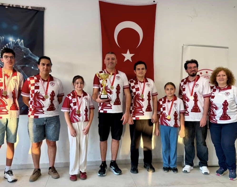 yunusemre-belediyespor-satrancta-manisa-sampiyonu