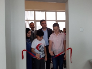 Fen Öğretmeninin Anısına Kaymakamlıkça Laboratuvar Açıldı