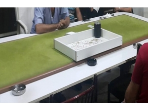 Mersin’de 22 Adrese Kumar Operasyonu