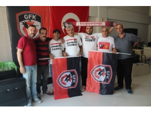 Gazişehirli Taraftarlar Başkan İçin Ölüm Orucuna Başlıyor