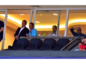 Ali Koç Ve Semih Özsoy Takımlarını Yalnız Bırakmadı