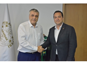 Akhisarspor’un Geleceği İçin İki Başkan El Sıkıştı