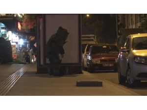 Kars’ta Otobüs Durağına Bırakılan Şüpheli Çanta Fünye İle Patlatıldı