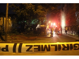 Fatih’te İki Katlı Ev Alev Alev Yandı: 1 Ölü, 1 Yaralı