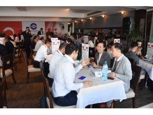 İzmir’in Aromatik Bitkileri Çin’e Deva Olacak