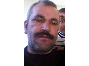 Traktörün Altında Kalan Çiftçi Öldü