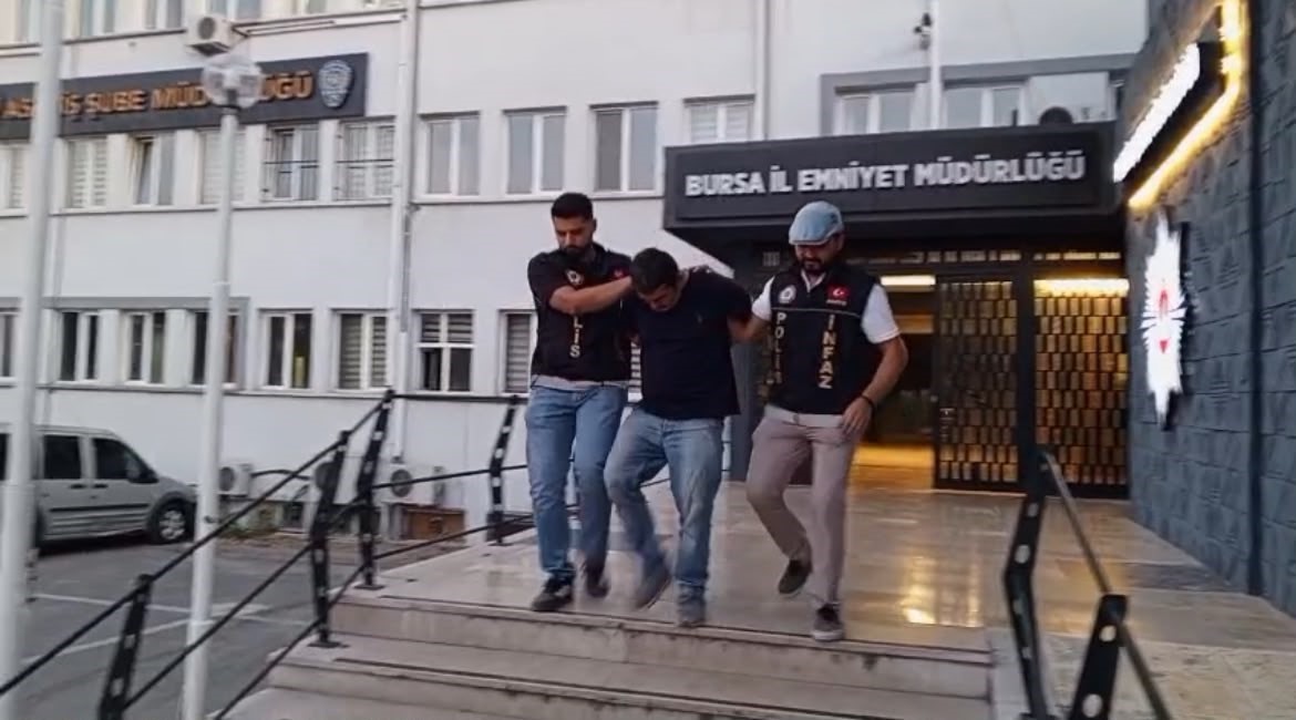 bag-evinde-tatil-yapan-aranan-sahis-yakalanip-cezaevine-gonderildi