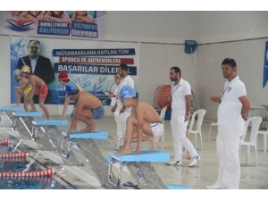 Minik Yüzücüden Önemli Başarı