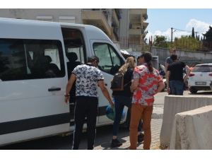 Ayvalık’ta 10 Mülteci Denizde Yakalandı